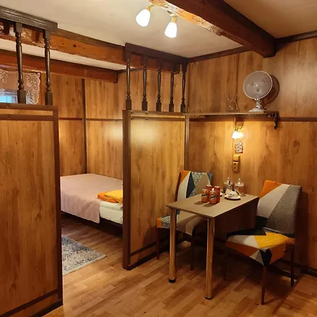 Apartment Comfort Flat & Parking Gertrudes Street Riga